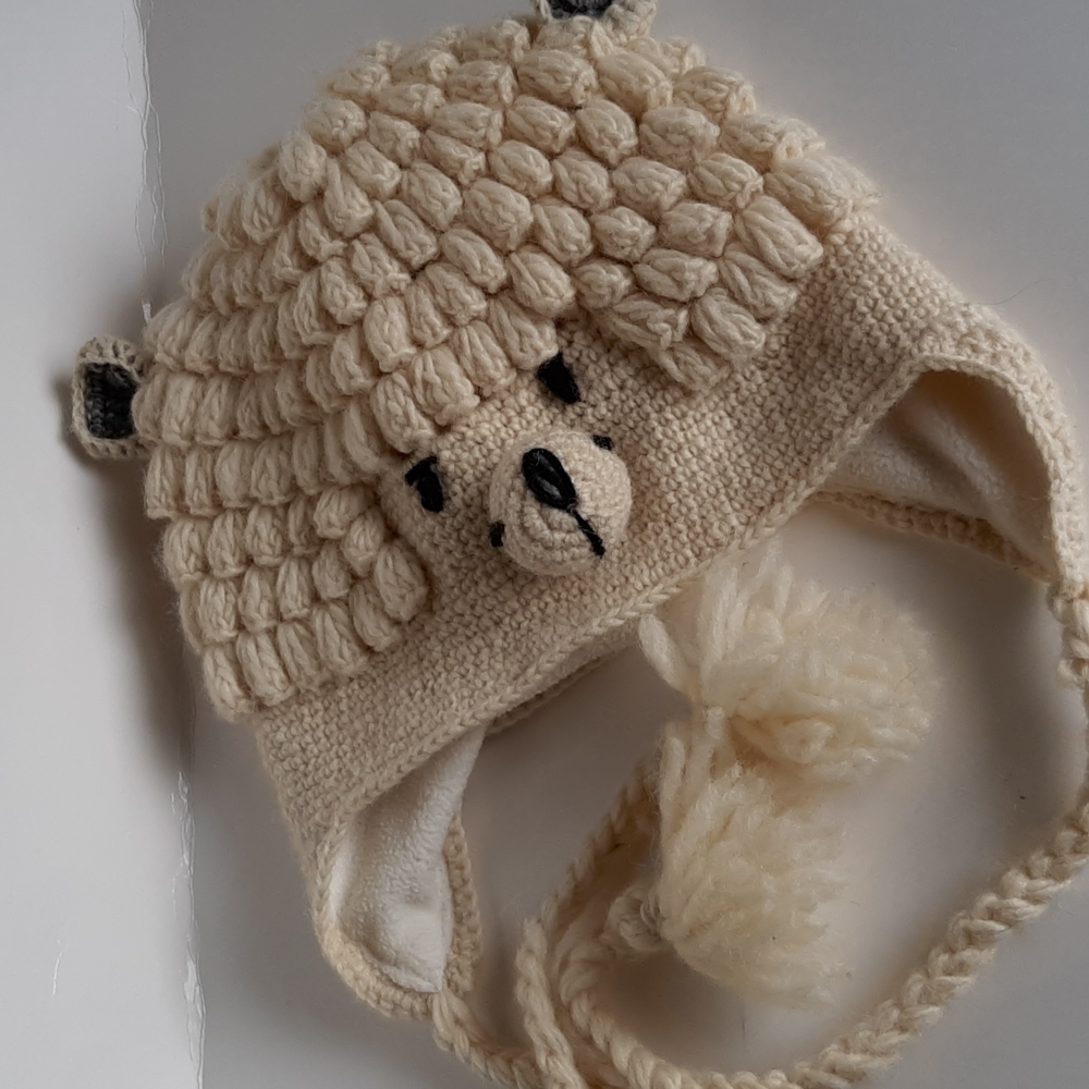 Polar near hat